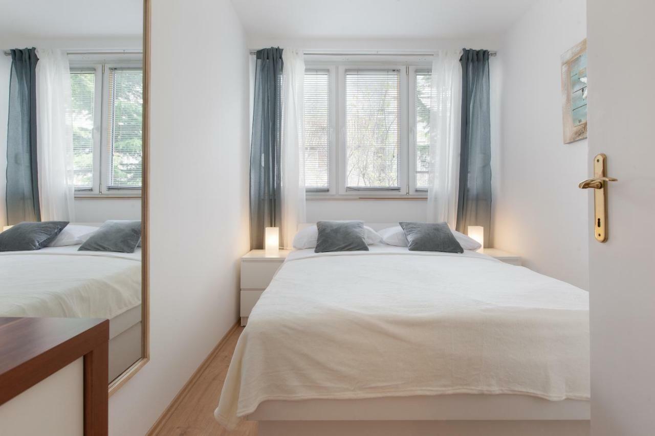 Apartment Gabriella Makarska Kültér fotó