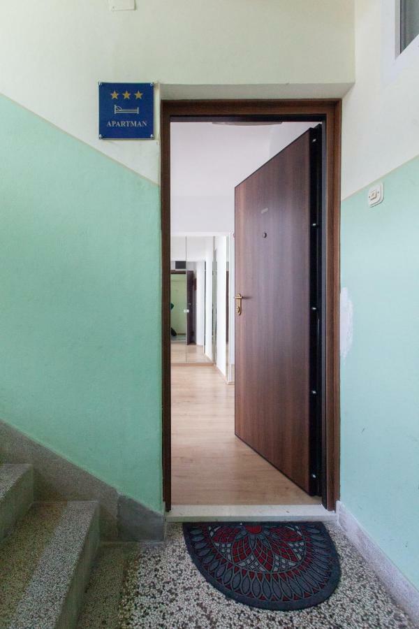 Apartment Gabriella Makarska Kültér fotó